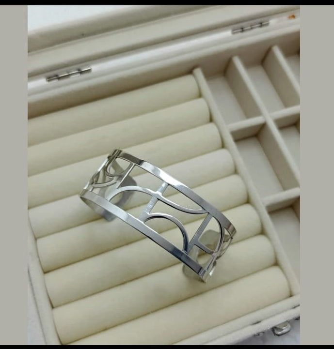stainless steel handcuff